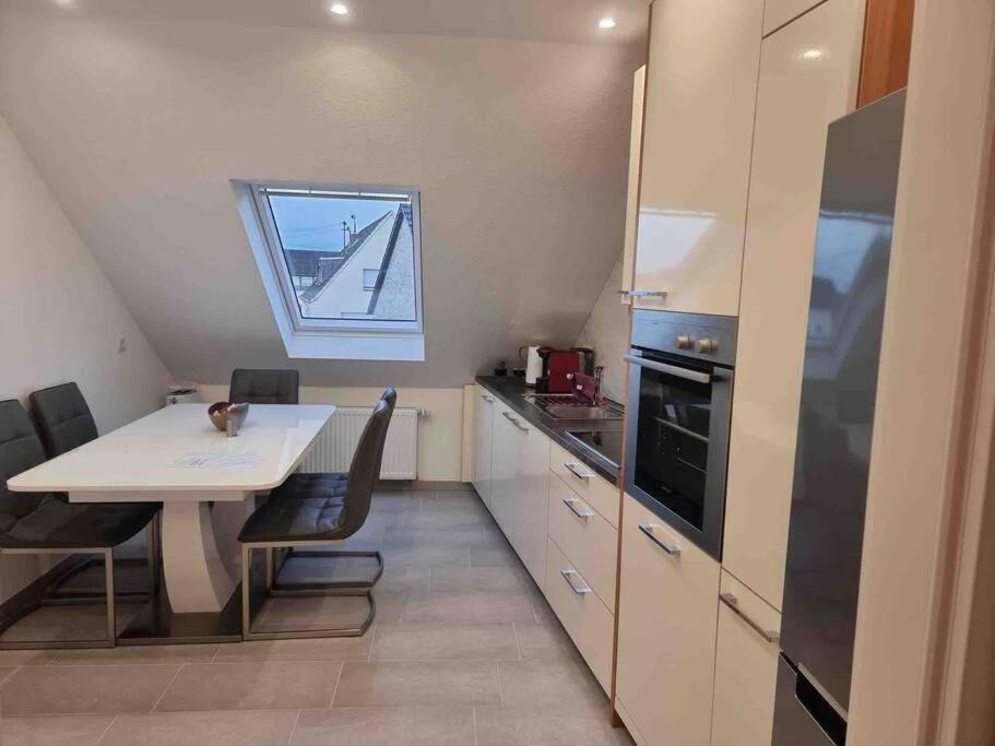 Apartment B01 Between Cologne & Bonn With Nature Access